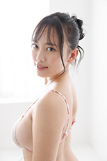 柏木さりな