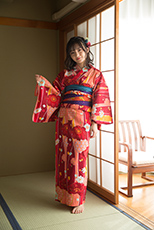 西永彩奈