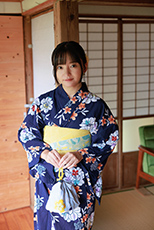 西永彩奈