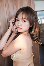 山中真由美